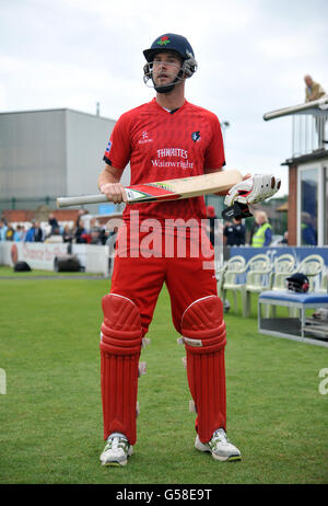 Cricket - Friends Life T20 - Midlands Group - Derbyshire Falcons v Lancashire Lightning - County Ground. Tom Smith, Lancashire Lightning Foto Stock