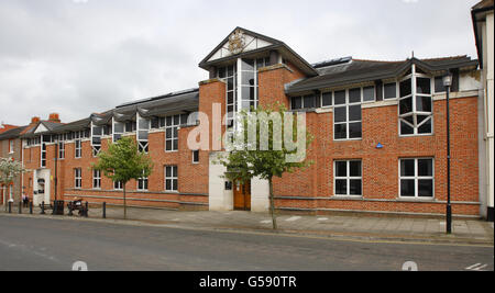 Corte edificio - Newport - l'Isola di Wight Foto Stock