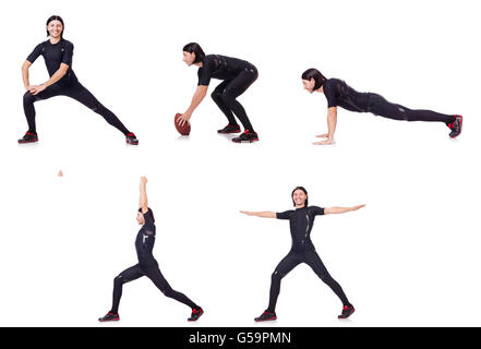 Giovane uomo facendo esercizi su bianco Foto Stock