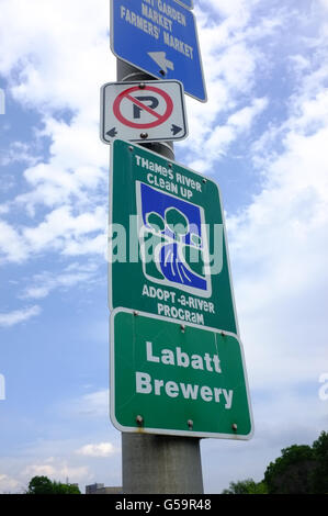 Un segno per la fabbrica di birra Labatt di Londra, Ontario. Foto Stock