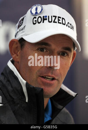 Padraig Harrington in Irlanda durante una conferenza stampa il terzo giorno di prove per l'Open Championship 2012 al Royal Lytham & St. Annes Golf Club, Lytham & St Annes. Foto Stock