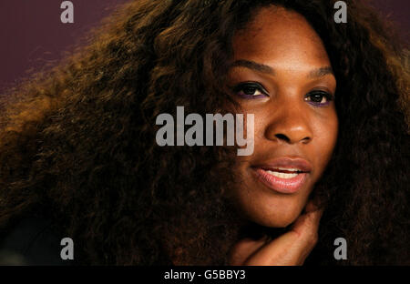 Olimpiadi - Londra 2012 - USA Tennis Press Conference - Centro Stampa principale. USA Serena Williams durante la conferenza stampa presso il Main Press Center all'Olympic Park di Londra. Foto Stock