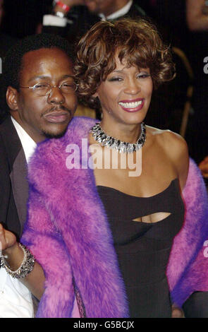 Il cantante americano R'n'B Bobby Brown e sua moglie, cantante d'anima Whitney Houston, al Vanity Fair Post Oscars Party, tenuto a Morton's a Los Angeles, USA. Foto Stock