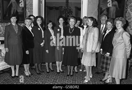 Le donne e le famiglie per la difesa Foto Stock