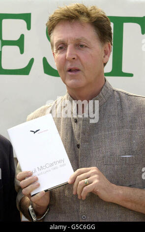 Wales arts festival McCartney Foto Stock