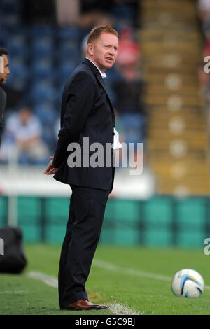 Calcio - Pre Season friendly - Wycombe Wanderers v Fulham - Adams Park. Gary Waddock, direttore di Wycombe Wanderers Foto Stock