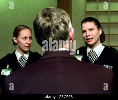 Paglia reclute di polizia Foto Stock