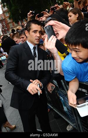 Colin Farrell arriva per la prima britannica di Total Recall, presso il Vue West End di Londra. Foto Stock