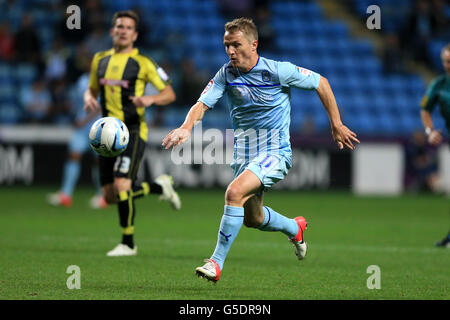 Calcio - Johnstone's Paint Trophy - Sezione Nord - Coventry City v Burton Albion - Ricoh Arena. Gary McSheffrey di Coventry City in azione Foto Stock