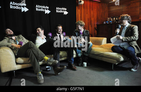 Mumford e figli a Absolute Radio - Londra Foto Stock