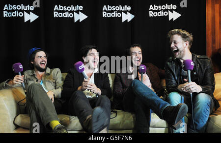 Mumford e figli a Absolute Radio - Londra Foto Stock