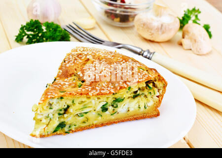 Torta con le cipolle verdi e uova Foto Stock