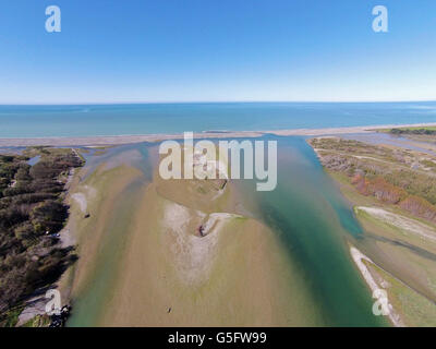 Opihi Foce, vicino a Temuka, Canterbury sud, South Island, in Nuova Zelanda - antenna fuco Foto Stock