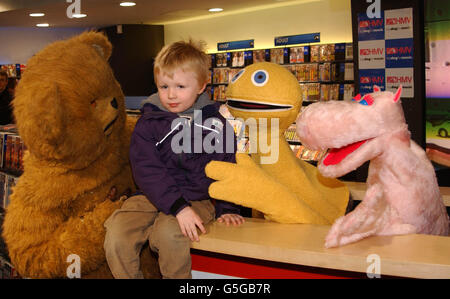 Londra il cast di Rainbow Foto Stock