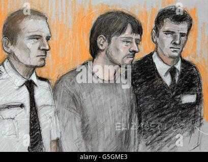 Un artista di corte disegnata da Elizabeth Cook di Jeremy Forrest (seconda a sinistra) apparso alla Eastbourne Magistrates Court a Eastbourne, East Sussex, dove fu rimandato in custodia accusato di rapire uno dei suoi allievi. Foto Stock