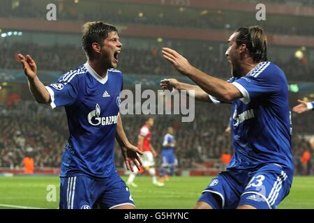 Soccer - UEFA Champions League - Gruppo B - Arsenal v Schalke 04 - Emirates Stadium Foto Stock