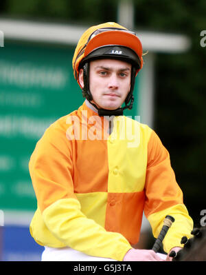 Jockey Conor Harrison all'ippodromo di Nottingham, Nottingham. Foto Stock