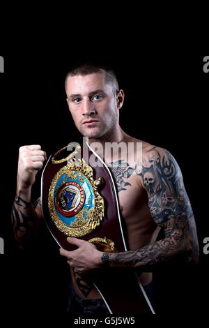 Ricky Burns propone per le foto dopo la conferenza stampa al Grosvenor Hotel, Londra. Foto Stock