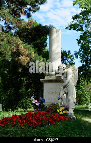 Tomba di Wolfgang Amadeus Mozart in una fossa comune presso il Cimitero di St. Marx, Wien, Vienna, Austria, Wien, 03. Foto Stock