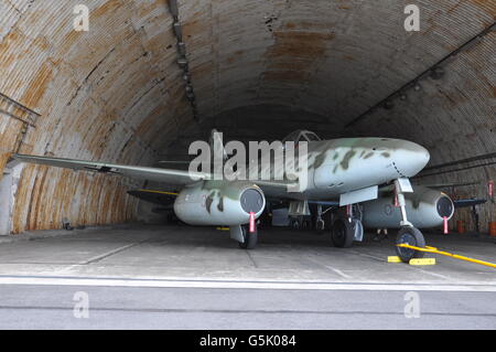 Storico degli aeromobili militari, Messerschmitt Me 262 , negli aeroporti, Pardubice, show 2016 Foto Stock