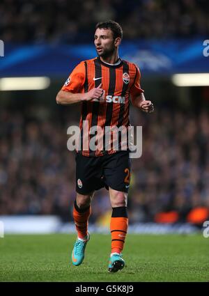 Calcio - UEFA Champions League - Gruppo e - Chelsea v Shakhtar Donetsk - Stamford Bridge. Razvan Rat, Shakhtar Donetsk Foto Stock