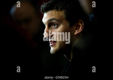 Il Galles' Sam Warburton durante una conferenza stampa presso la Vale Resort, Hensol. Foto Stock