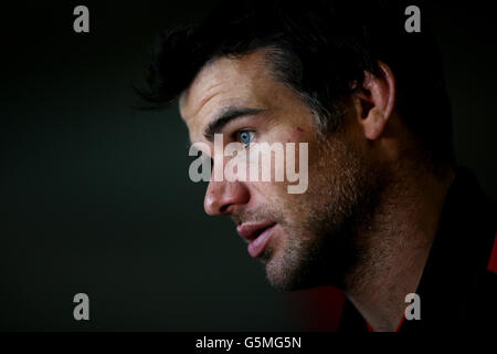 Rugby Union - Wales Media Activity - vale Resort. Mike Phillips del Galles durante una conferenza stampa al vale Resort, Hensol. Foto Stock