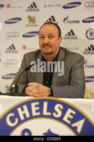 Calcio - Barclays Premier League - Chelsea Press Conference - Rafael Benitez svelare - Stamford Bridge. Chelsea interim primo team manager Rafael Benitez Foto Stock