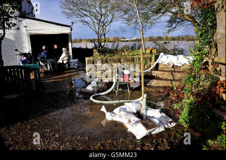 Autunno meteo Novembre 25 Foto Stock