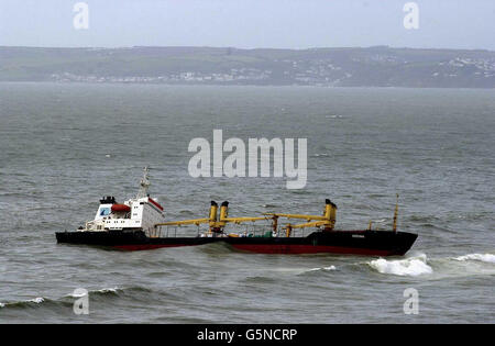 Tanker Kodima stranded in Whitsand Bay Foto Stock