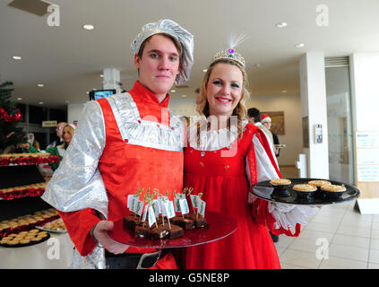 Horse Racing - Tingle Creek Festival di Natale - Giorno 2 - Sandown Park Foto Stock