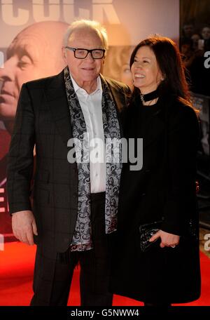 Sir Anthony Hopkins con sua moglie Stella Arroyave arriva alla Premiere di Hitchcock alla BFI Southbank di Londra. Foto Stock