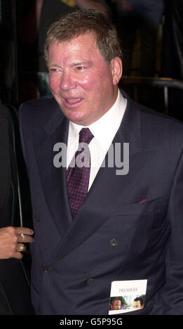 William Shatner arriva alla prima del film al teatro cinese Grauman di Hollywood. Foto Stock