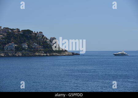 Case sulla spiaggia di Nizza, Francia, 22 giugno 2016. Foto: Federico Gambarini/dpa Foto Stock