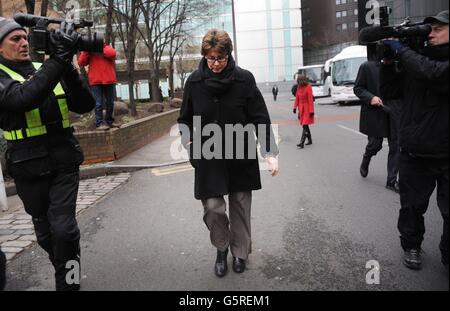 Aprile Casburn causa in tribunale Foto Stock