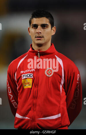 Calcio - International friendly - Malta v Irlanda del Nord - Ta'Qali National Stadium. Edward Herrera, Malta Foto Stock