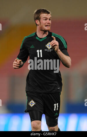 Calcio - International friendly - Malta v Irlanda del Nord - Ta'Qali National Stadium. Chris Brunt, Irlanda del Nord Foto Stock