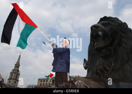 Un giovane sostenitore della Palestina Foto Stock