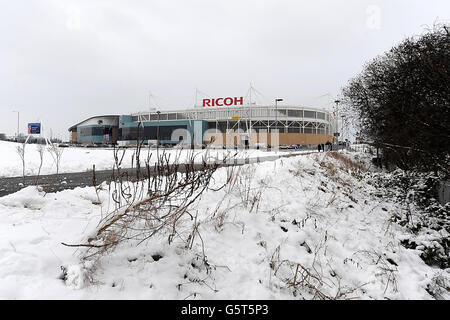 Calcio - npower League One - Coventry City v Oldham - Ricoh Arena. Vista generale della neve intorno alla Ricoh Arena Foto Stock