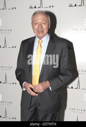 Ken Livingstone arriva per l'apertura del View from the Shard, la nuova attrazione per i visitatori al culmine dello Shard, Londra. PREMERE ASSOCIAZIONE foto. Data immagine: Giovedì 31 gennaio 2013. Il credito fotografico dovrebbe essere: Jonathan Brady/PA Wire Foto Stock