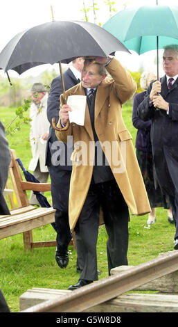 Il principe Charles visite Shropshire Foto Stock