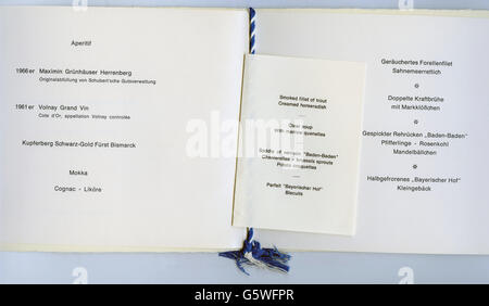 Gastronomia, menu, serata di gala della Lufthansa, in occasione della 24a riunione generale annuale della IATA, hotel 'Bayerischer Hof', Monaco, 31.10.1968, diritti aggiuntivi-clearences-non disponibili Foto Stock