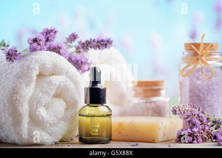 Olio essenziale, seasalt,asciugamani e sapone artigianale Foto Stock
