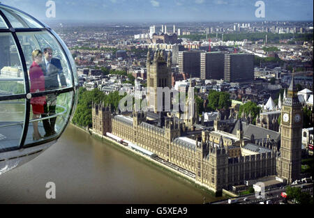 Royalty - Queen Elizabeth II Giubileo d oro Foto Stock