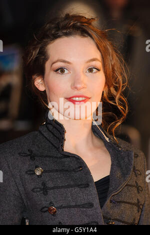 Perdita Weeks arriva alla prima britannica di Arbitrage, all'Odeon West End, a Leicester Square, Londra. Foto Stock