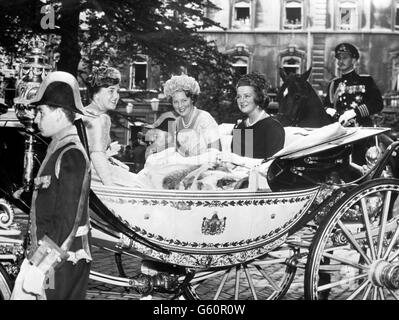 Royalty olandese - la principessa Margriet, Principessa Beatrice e la principessa Irene - Sala dei Cavalieri - L'Aia Foto Stock