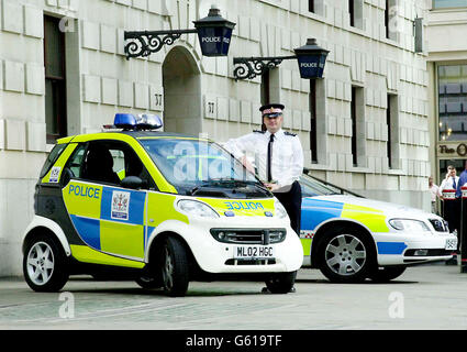 L'uso di polizia di Smart Car Foto Stock