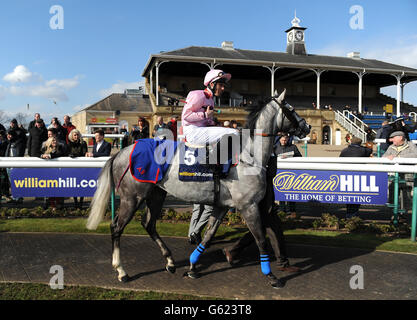 Horse Racing - William Hill Lincoln giorno - Doncaster Racecourse Foto Stock