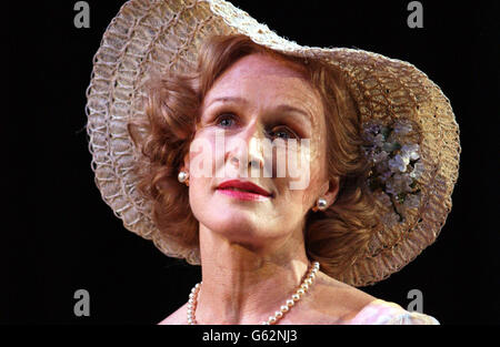 Glenn Close tram Foto Stock