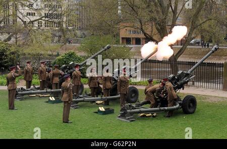 Queen's 87th feste di compleanno Foto Stock